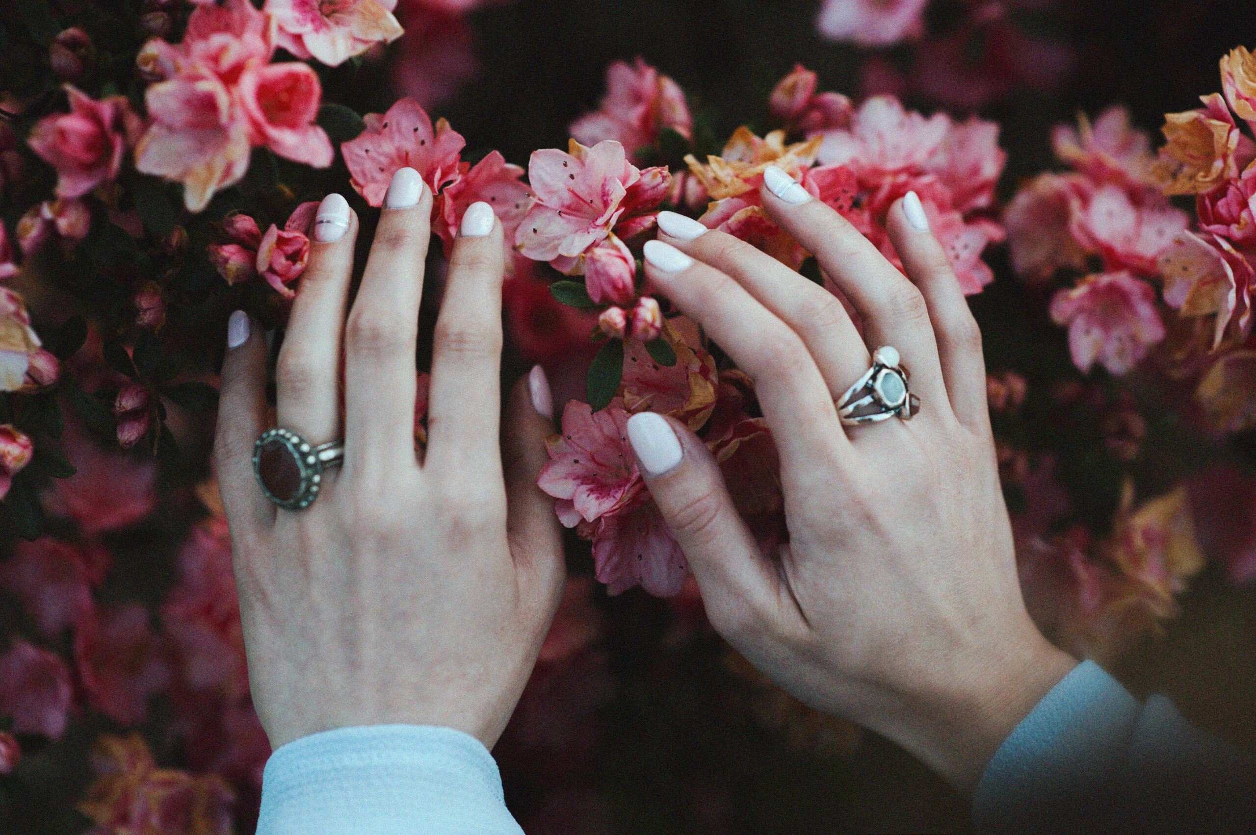 Unleash Your Inner Flower Power: 4 Fresh Spring Nail Trends You Can’t Resist!